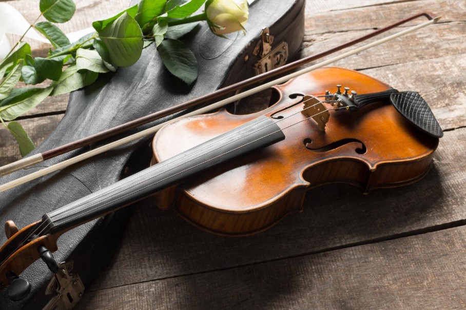 Ne Classica: дуэт струнных без жанровых рамок